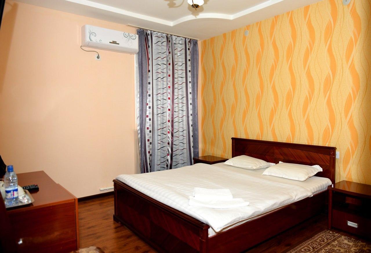 Carat Hotel Tashkent Ngoại thất bức ảnh