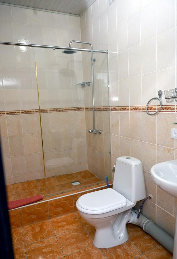 Carat Hotel Tashkent Ngoại thất bức ảnh